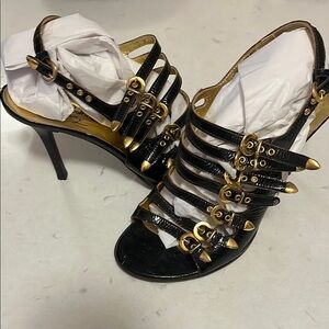 Stunning Roberto Botticelli buckled heeled sandals. Size 37. GUC
